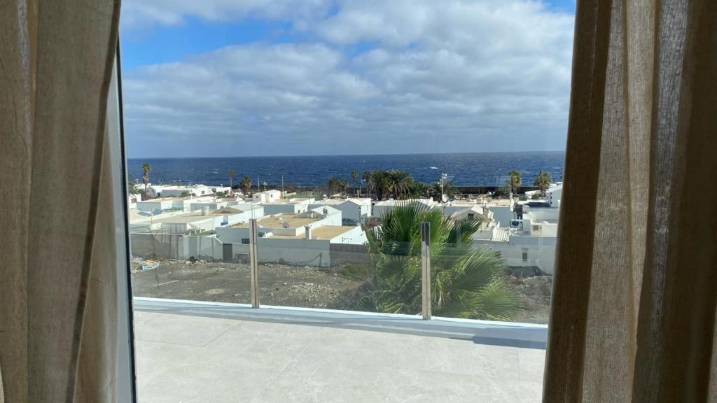 شقة Cocomar II ~ Ocean View Loft Guatiza المظهر الخارجي الصورة